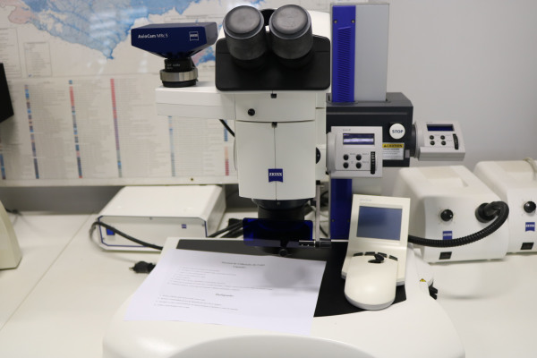 Lupa para microscopia, Zeiss, AxioCam MRc5